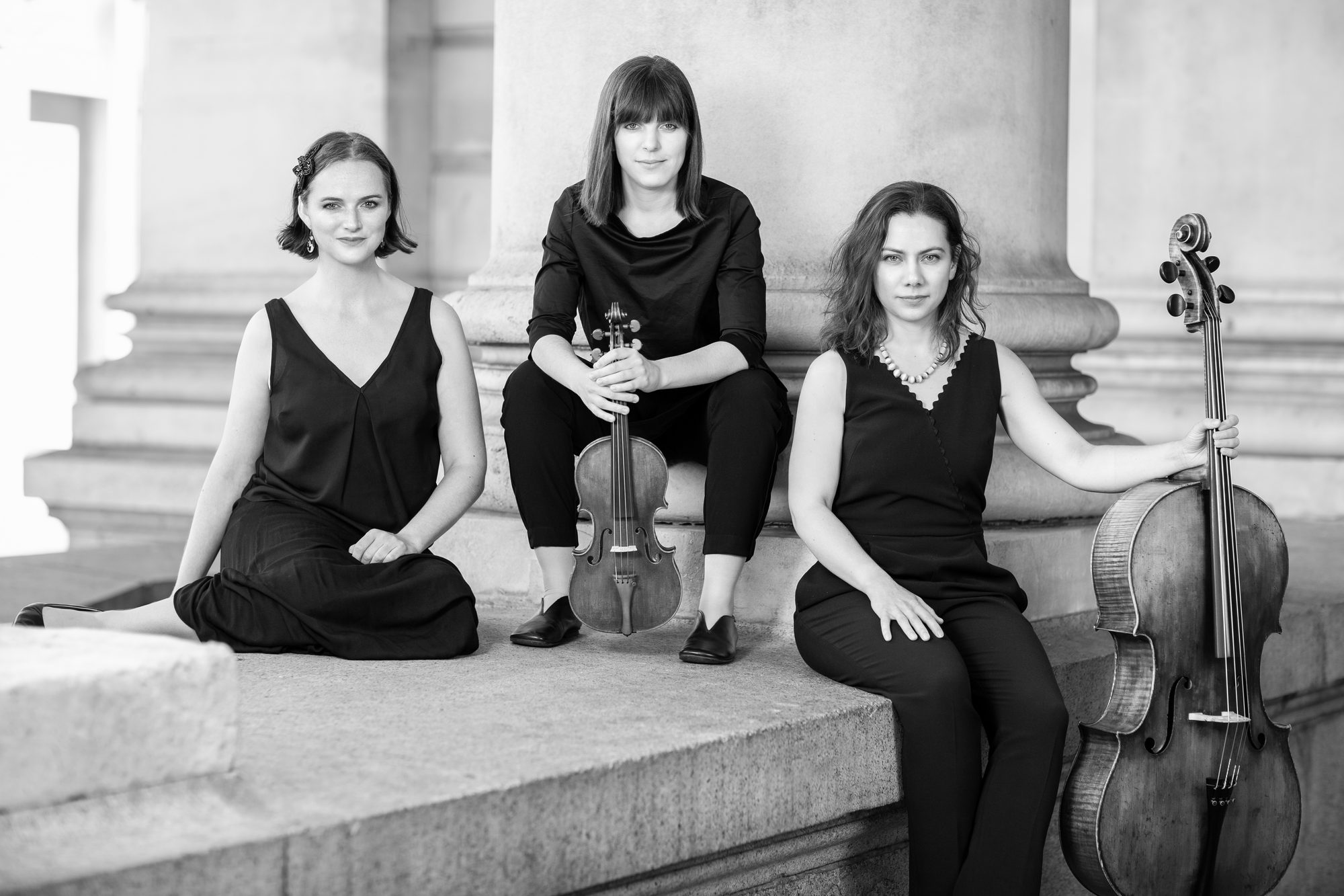 The Lawson Trio, female classical musicians with cello and violin, portrait by Mat Smith Photography, London