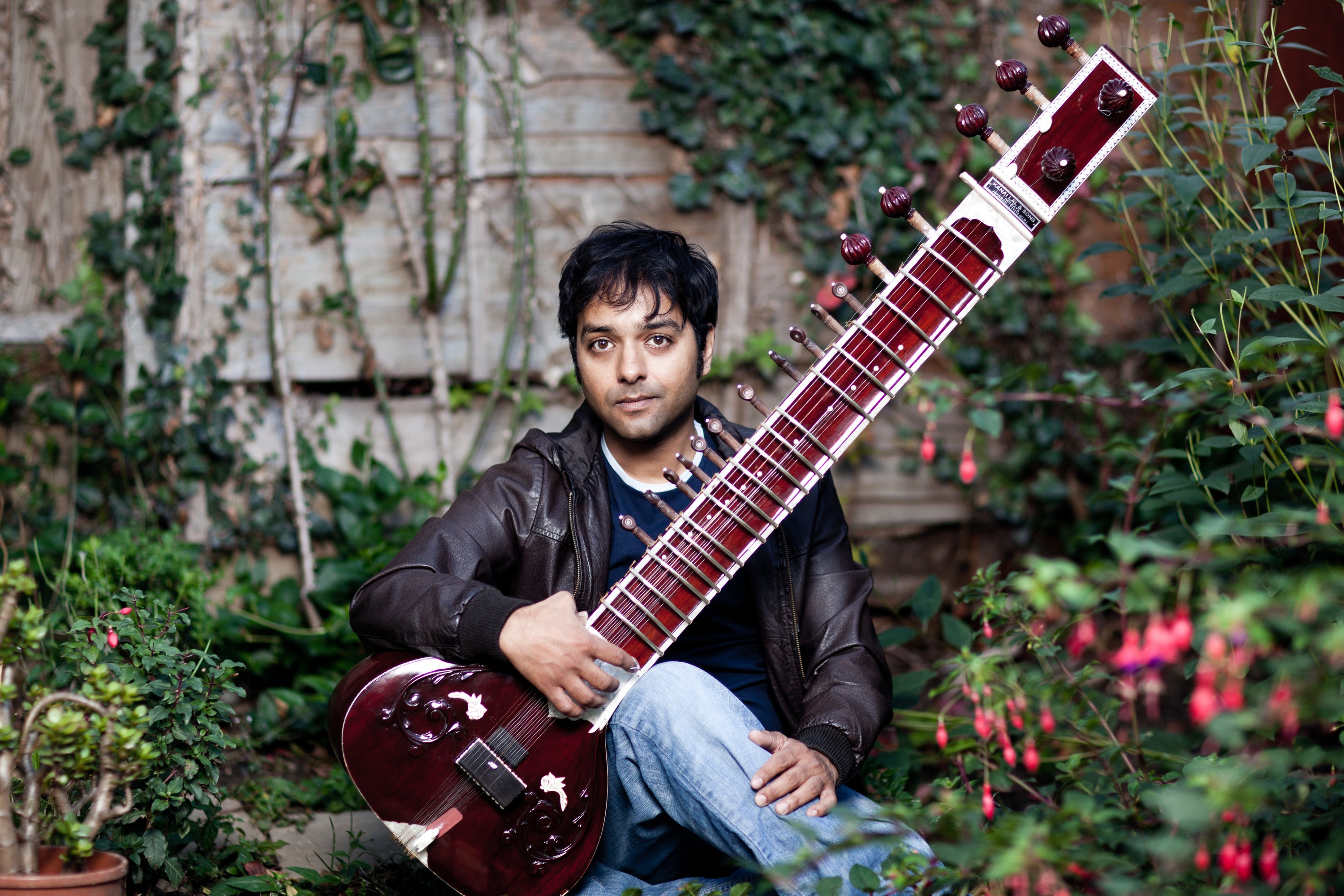 Ajay Srivastav, BASCA award-winning singer-songwriter, portrait by Mat Smith Photography, London